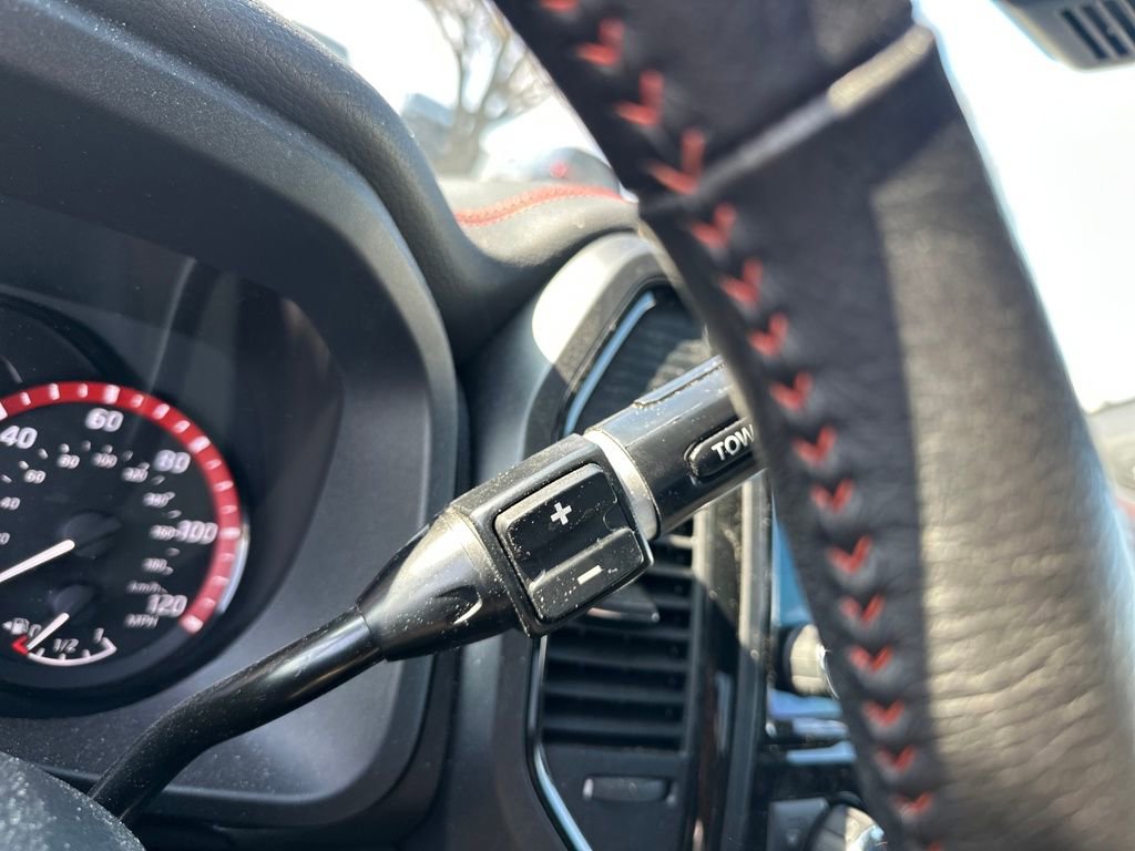 Used 2024 Nissan Titan PRO-4X w/ Pro-4x Convenience Package image 51