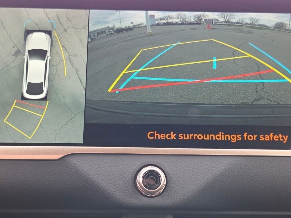 Used 2024 Toyota Crown Platinum image 11