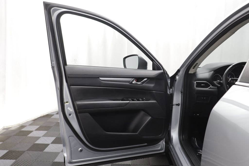 Used 2021 MAZDA CX-5 Touring AWD/4WD image 4