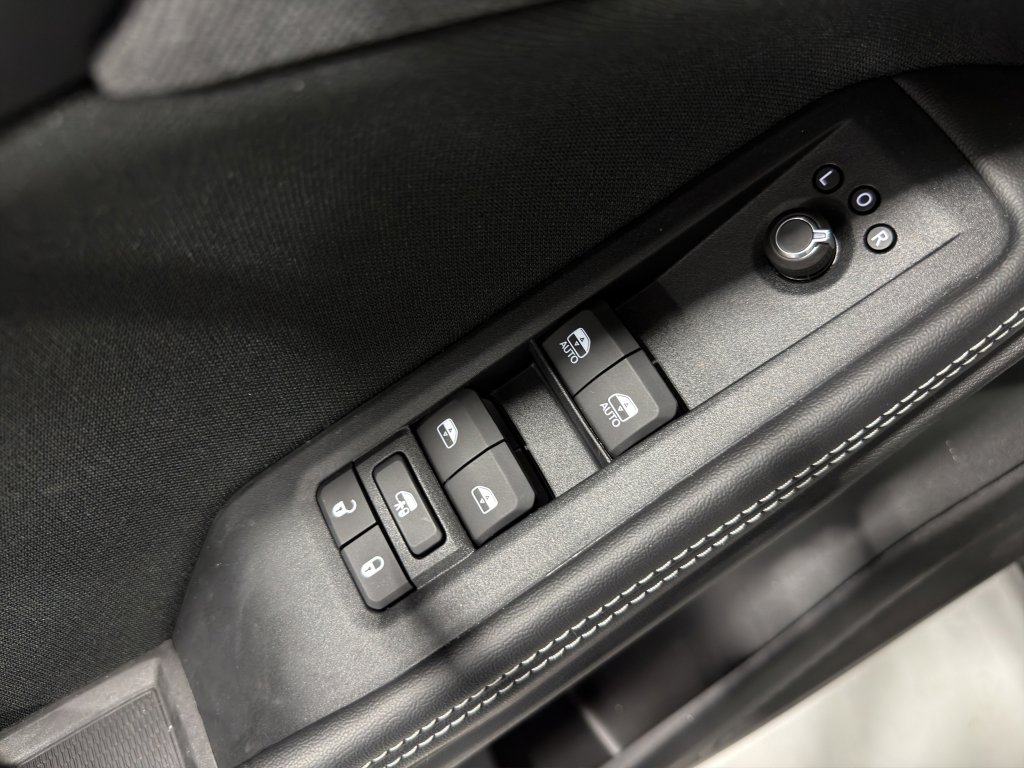 New 2026 Jeep Cherokee Laredo image 21