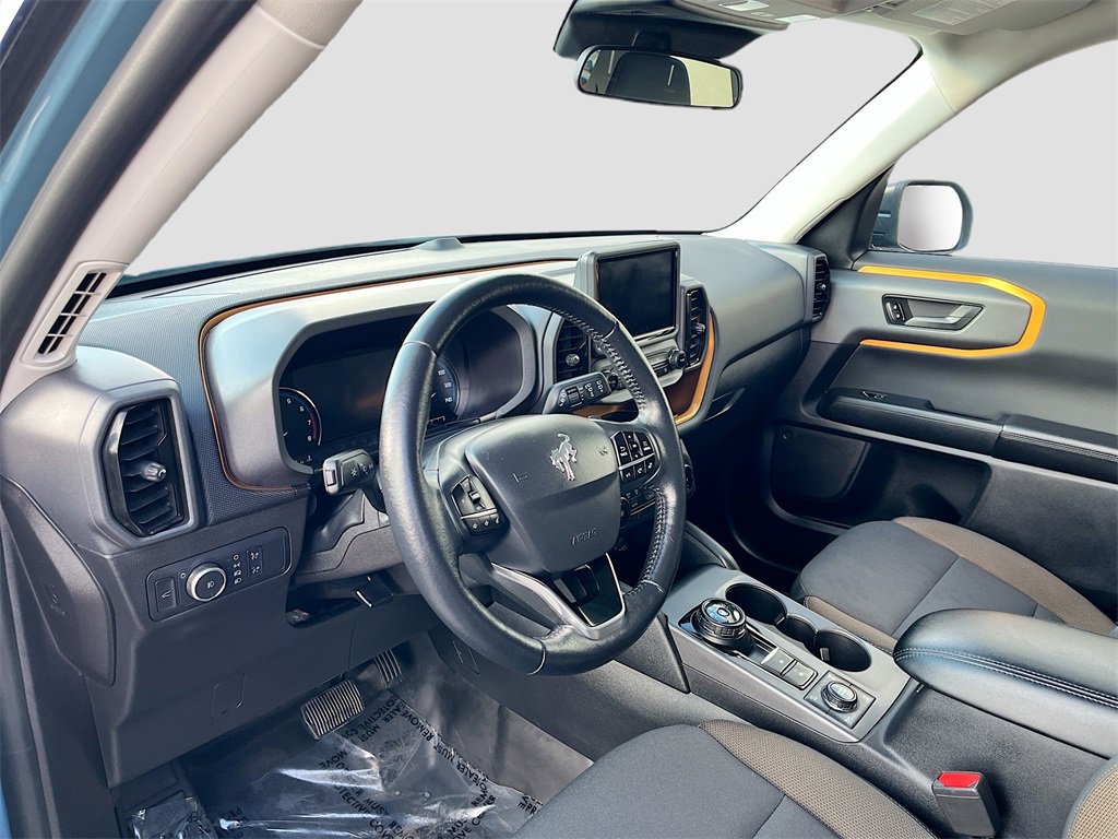 Used 2022 Ford Bronco Sport Badlands image 9