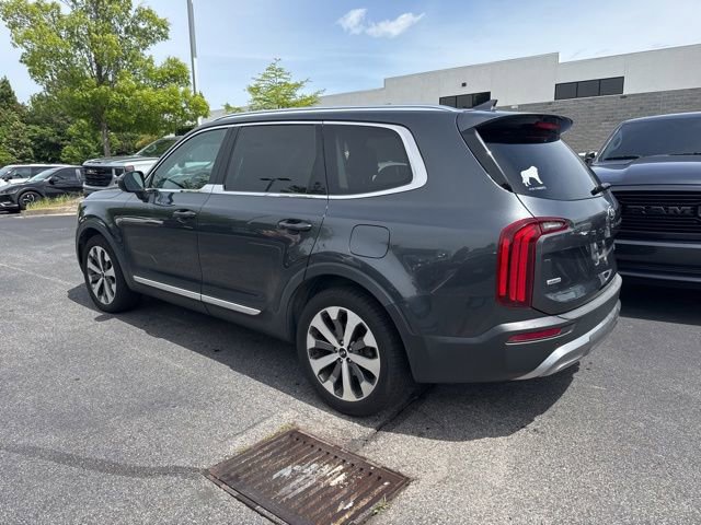Certified 2021 Kia Telluride EX w/ EX Premium Package AWD/4WD image 3