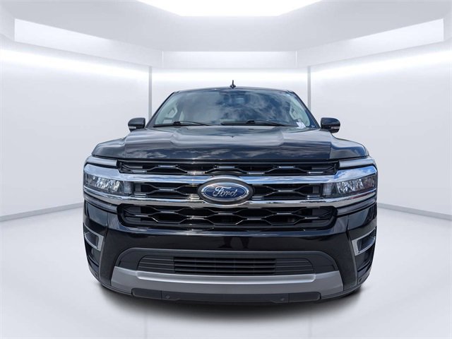 Used 2024 Ford Expedition Limited image 8