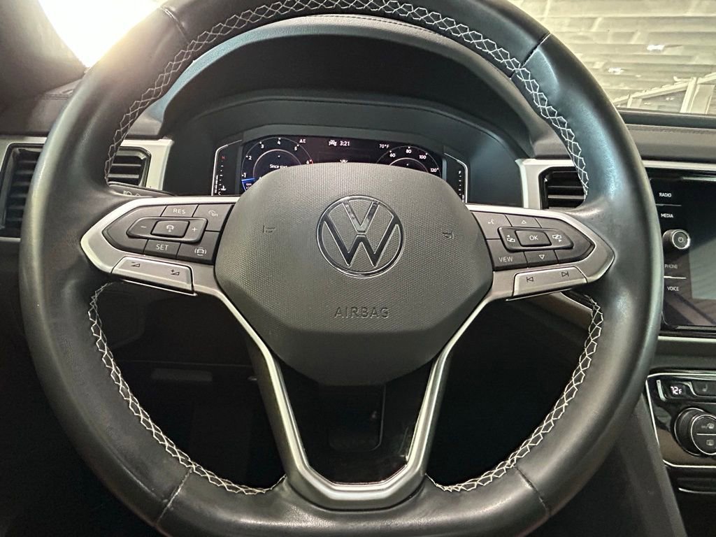 Used 2022 Volkswagen Atlas Cross Sport SE w/ Black Wheel Package image 20