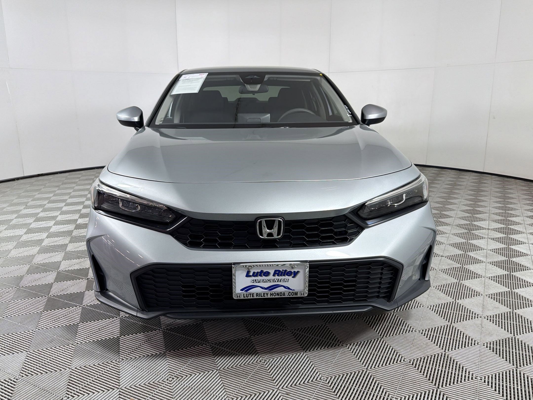 Certified 2025 Honda Civic LX image 6