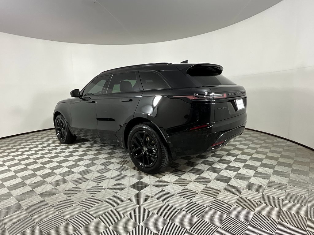 Used 2026 Land Rover Range Rover Velar Dynamic SE image 3