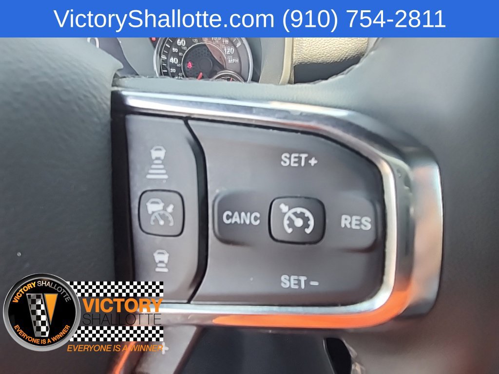 Used 2025 RAM 1500 Laramie AWD/4WD image 14