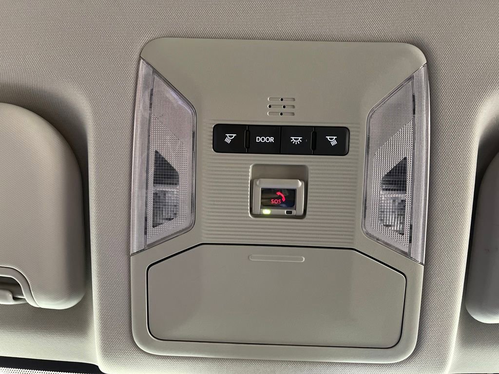 Certified 2025 Toyota RAV4 LE image 29