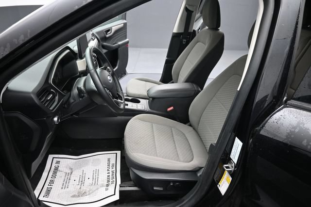 Used 2022 Ford Escape SE w/ Convenience Package AWD/4WD image 13