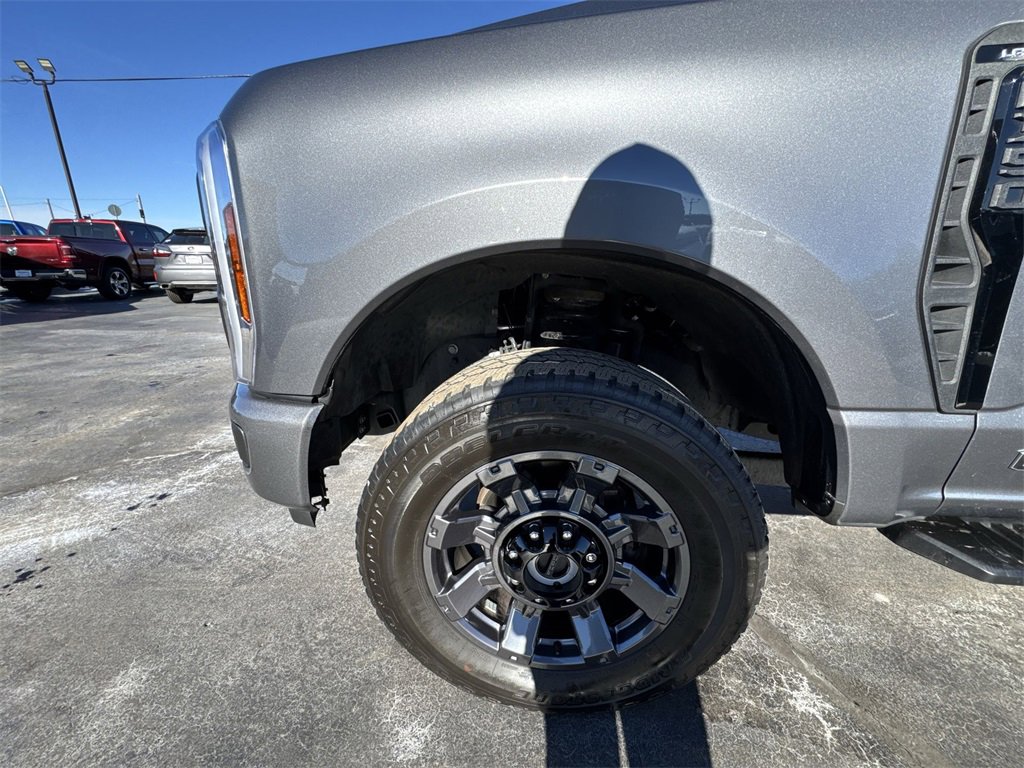 Used 2024 Ford F350 Lariat w/ Sport Appearance Package image 10