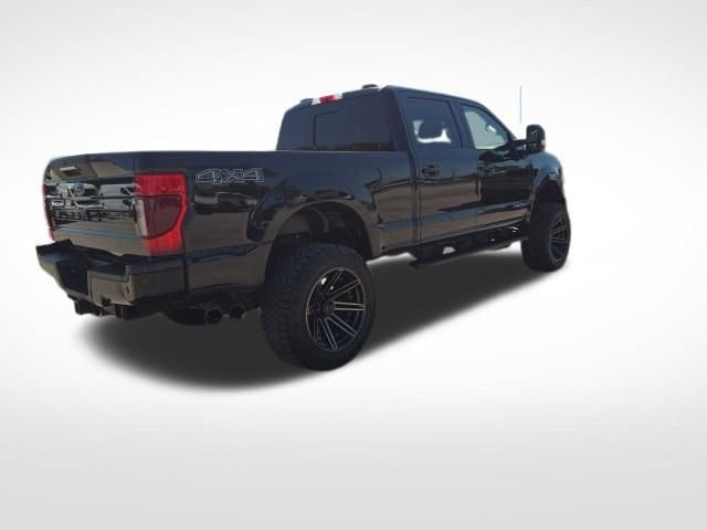 Used 2022 Ford F250 Lariat w/ Black Appearance Package image 3