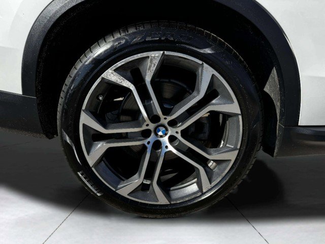 Used 2020 BMW X5 xDrive50i w/ Premium Package image 60