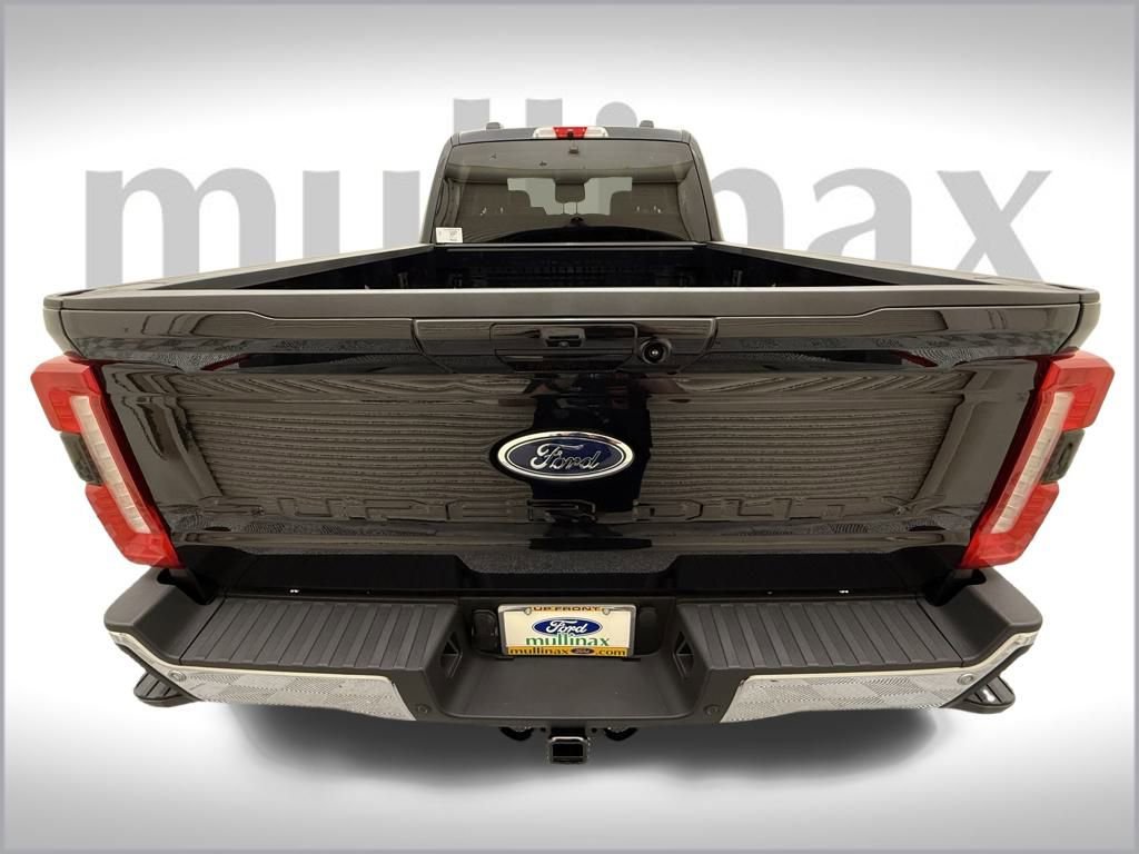 New 2026 Ford F250 Lariat image 11