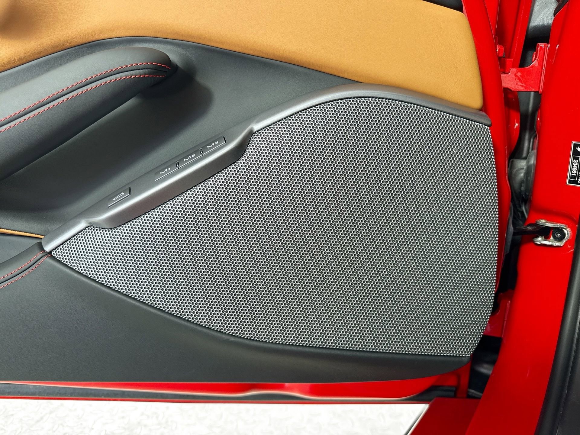 Certified 2022 Ferrari Portofino M image 17