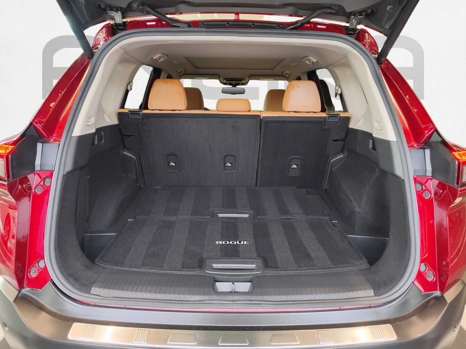 Used 2021 Nissan Rogue Platinum FWD image 14
