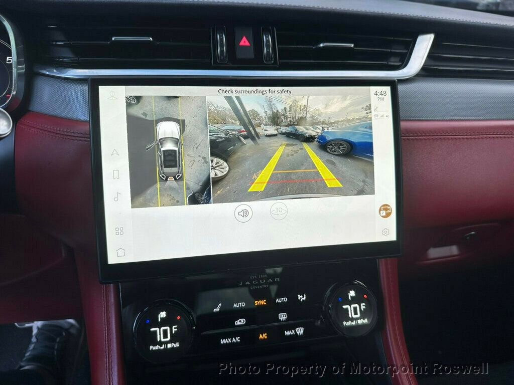 Used 2022 Jaguar F-PACE SVR image 15