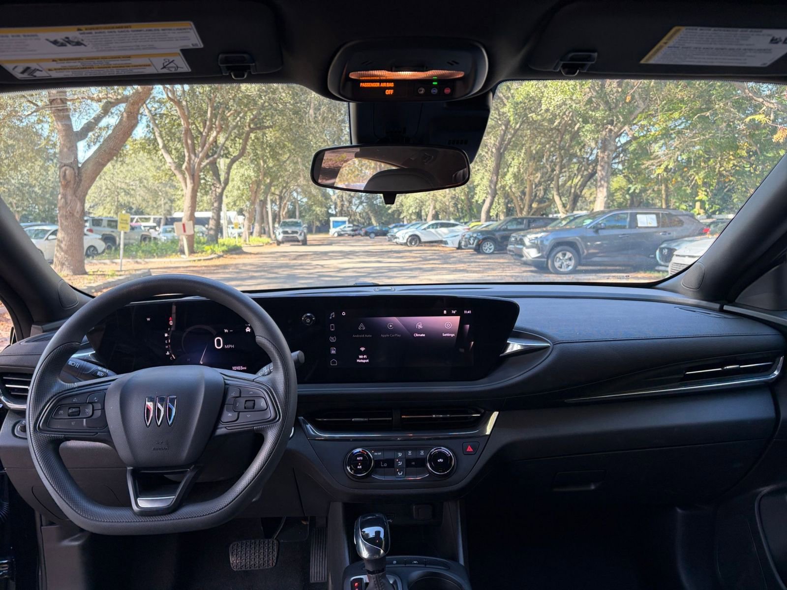 Used 2025 Buick Envista Preferred image 27