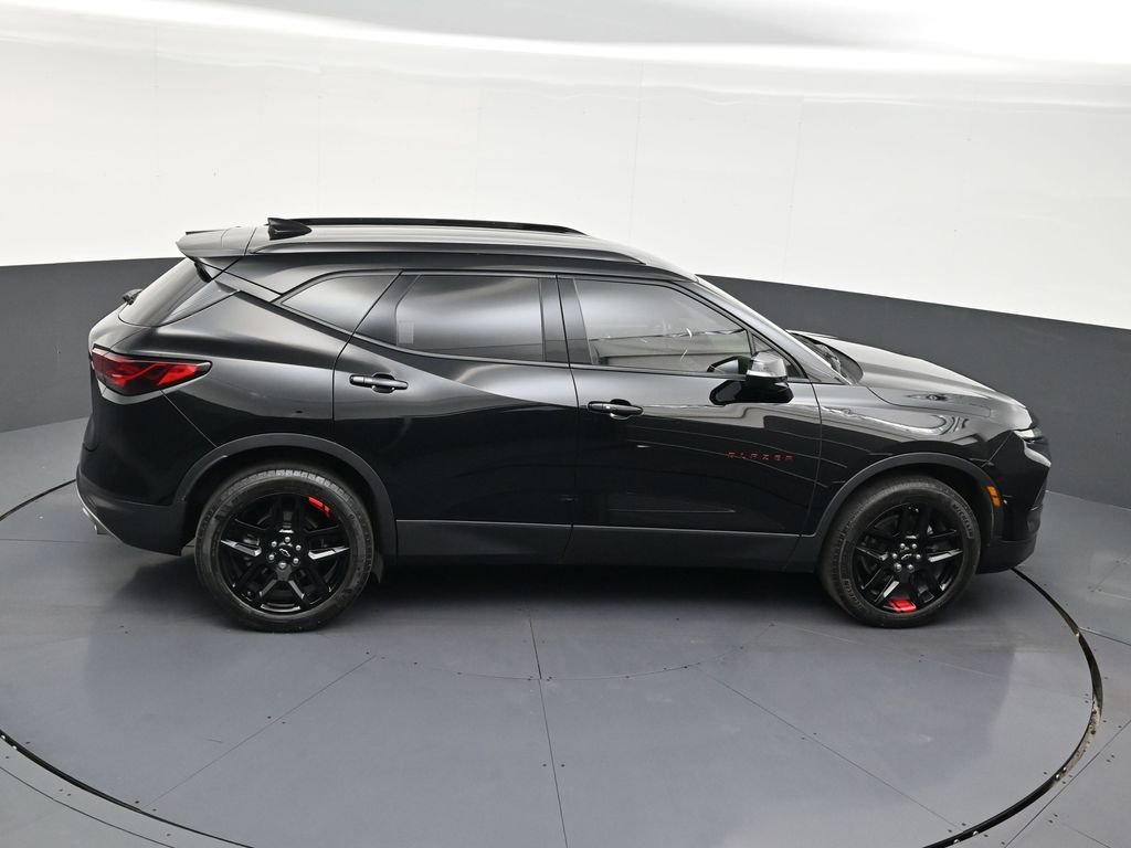 Used 2024 Chevrolet Blazer LT w/ Redline Edition image 17
