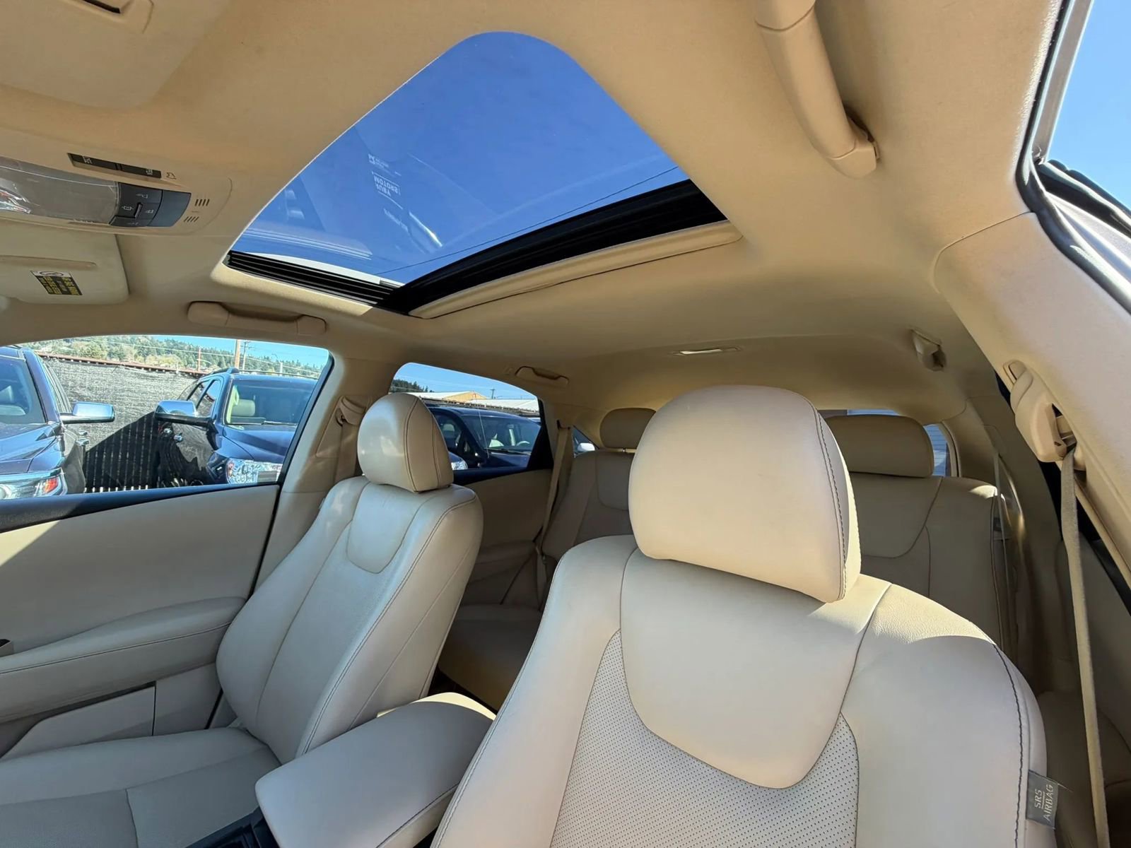 Used 2013 Lexus RX 450h AWD w/ Navigation Pkg image 27