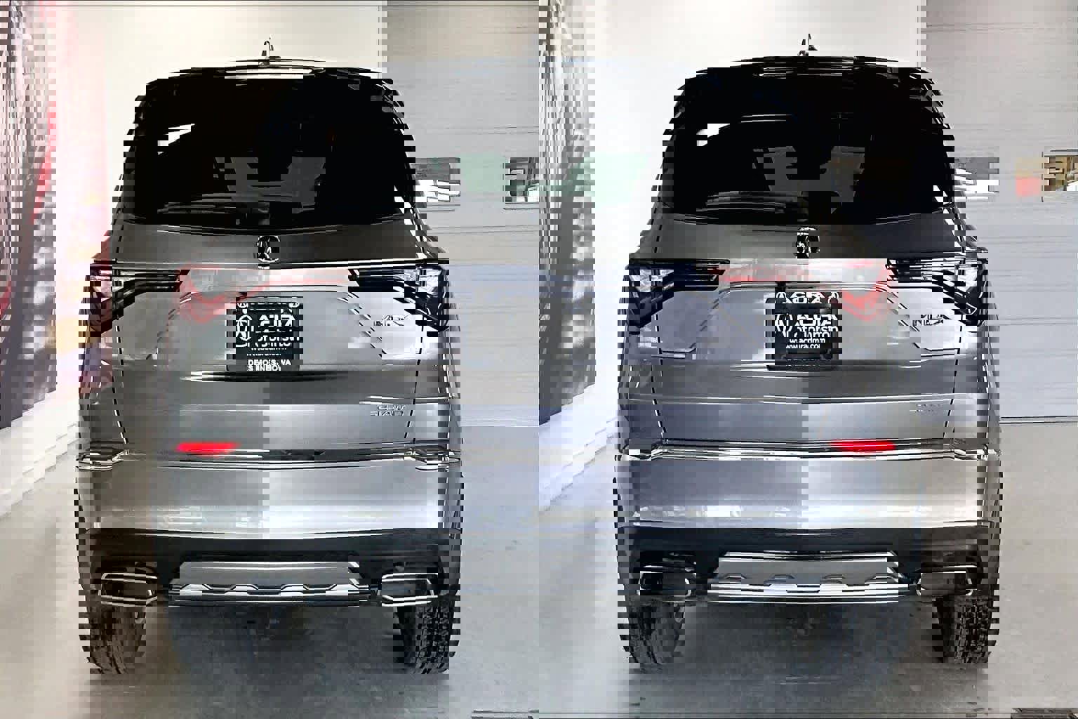 Used 2025 Acura MDX SH-AWD image 5