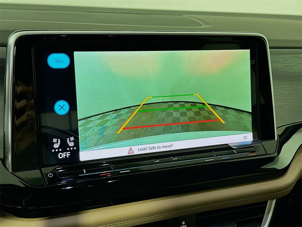 New 2026 Volkswagen Atlas Cross Sport SE image 23