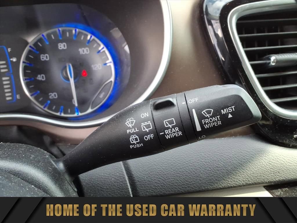 Used 2019 Chrysler Pacifica LX image 29