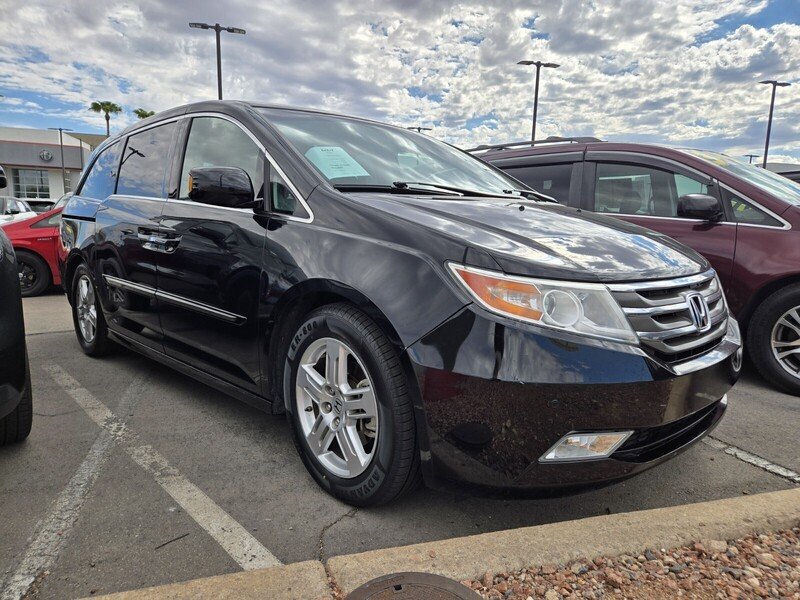 Used 2012 Honda Odyssey Touring image 2