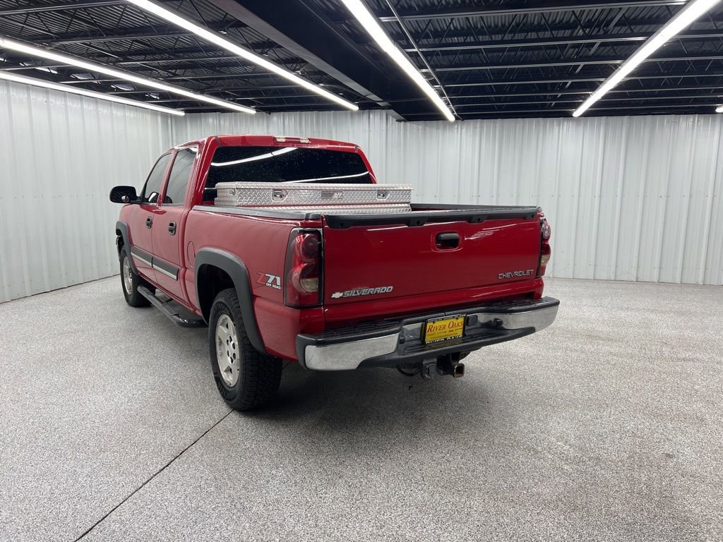 Used 2005 Chevrolet Silverado 1500 w/ Light Duty Power Package image 4