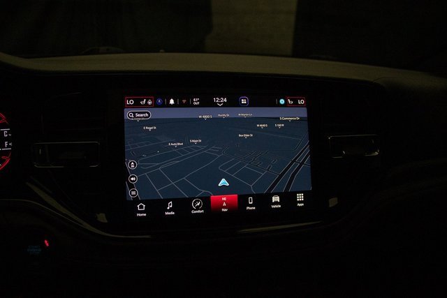 Used 2023 Dodge Durango GT image 40