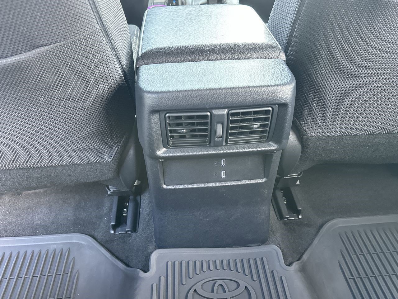 Used 2025 Toyota 4Runner SR5 image 22