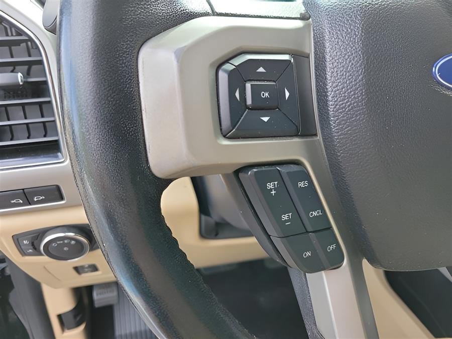 Used 2017 Ford F150 Lariat w/ Equipment Group 502A Luxury AWD/4WD image 19
