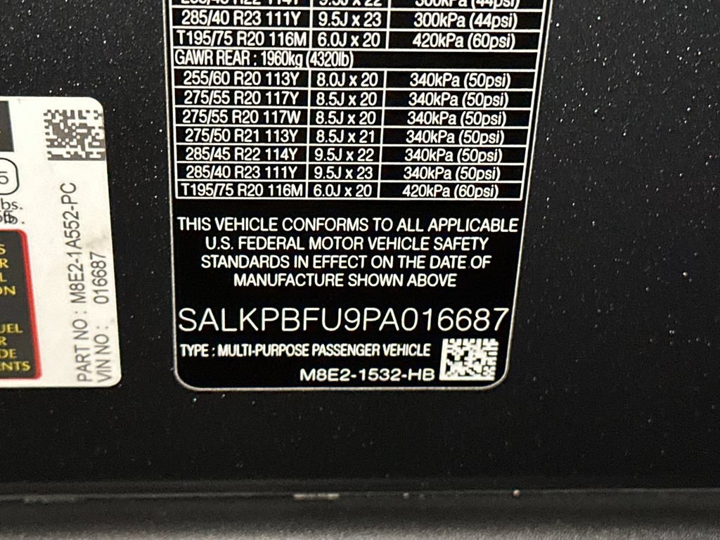 Used 2023 Land Rover Range Rover Long Wheelbase SE AWD/4WD image 32