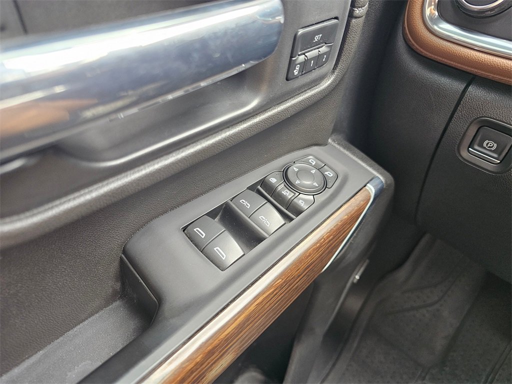 Used 2022 Chevrolet Silverado 2500 High Country w/ Z71 Off-Road Package image 30