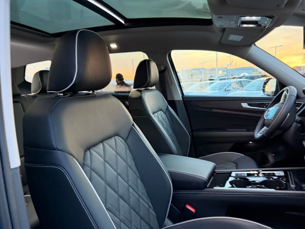 New 2026 Volkswagen Atlas SEL Premium R-Line image 24