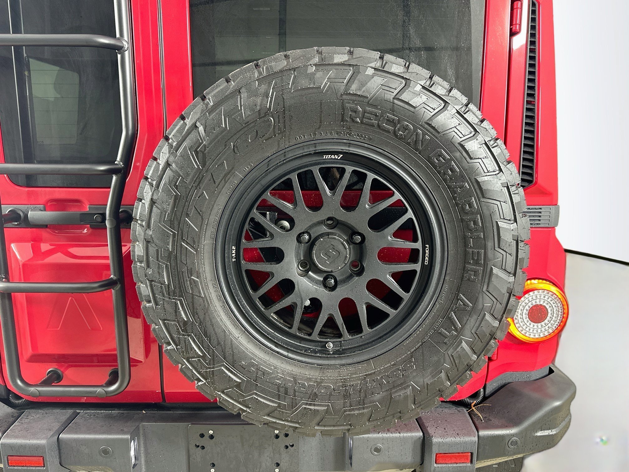 New 2025 INEOS Grenadier Station Wagon AWD/4WD image 41