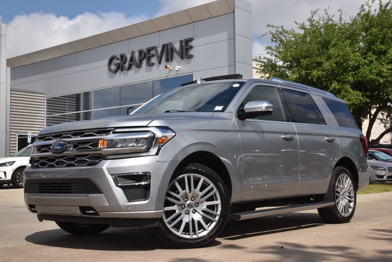 Certified 2023 Ford Expedition Platinum image 2