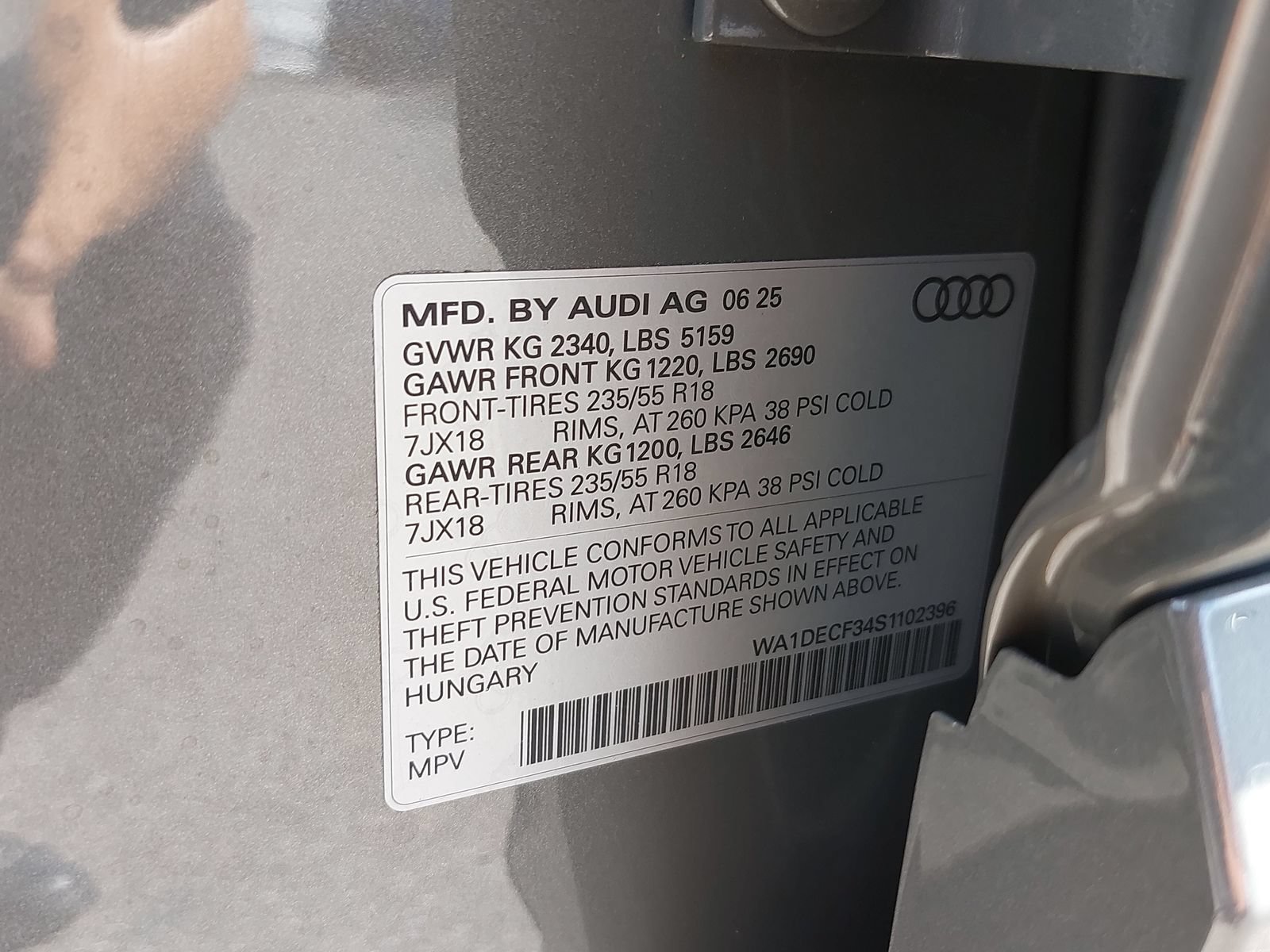 Certified 2025 Audi Q3 2.0T Premium w/ Convenience Package AWD/4WD image 41