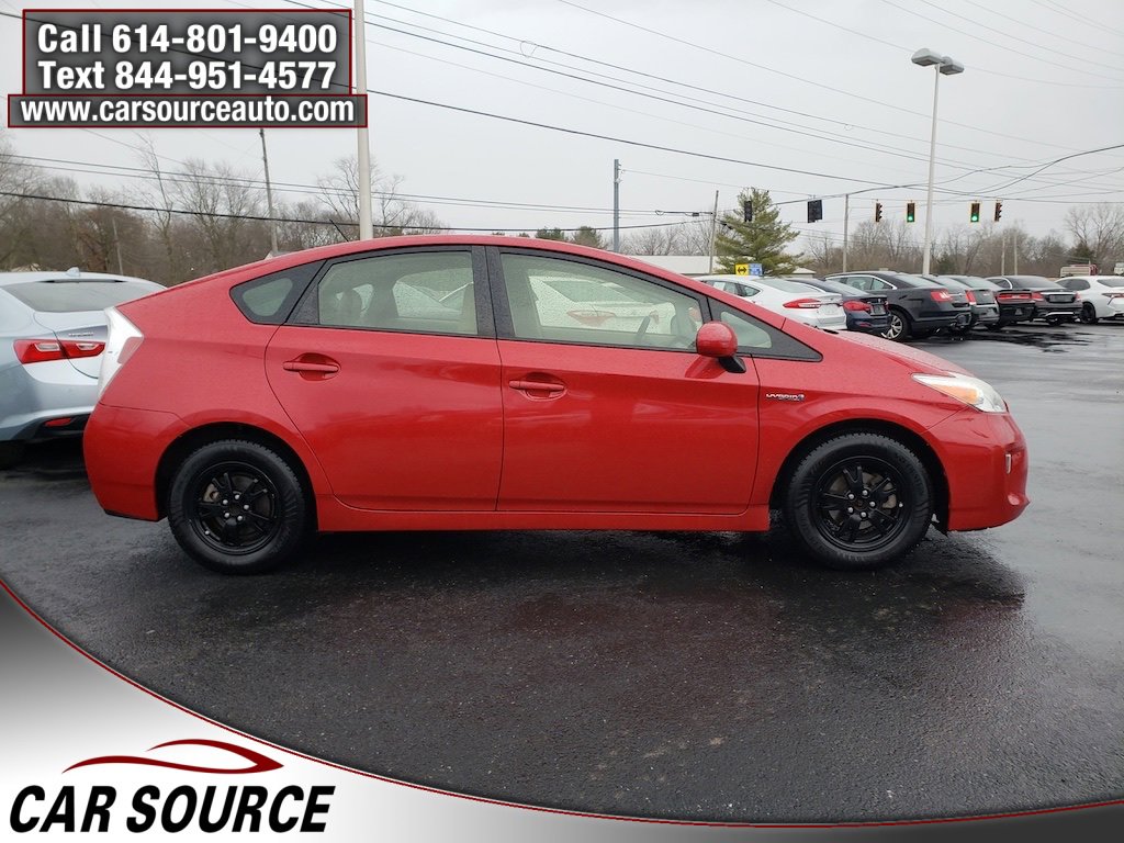Used 2014 Toyota Prius Two image 4