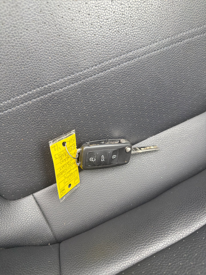 Used 2013 Volkswagen Passat 2.5 SE image 28