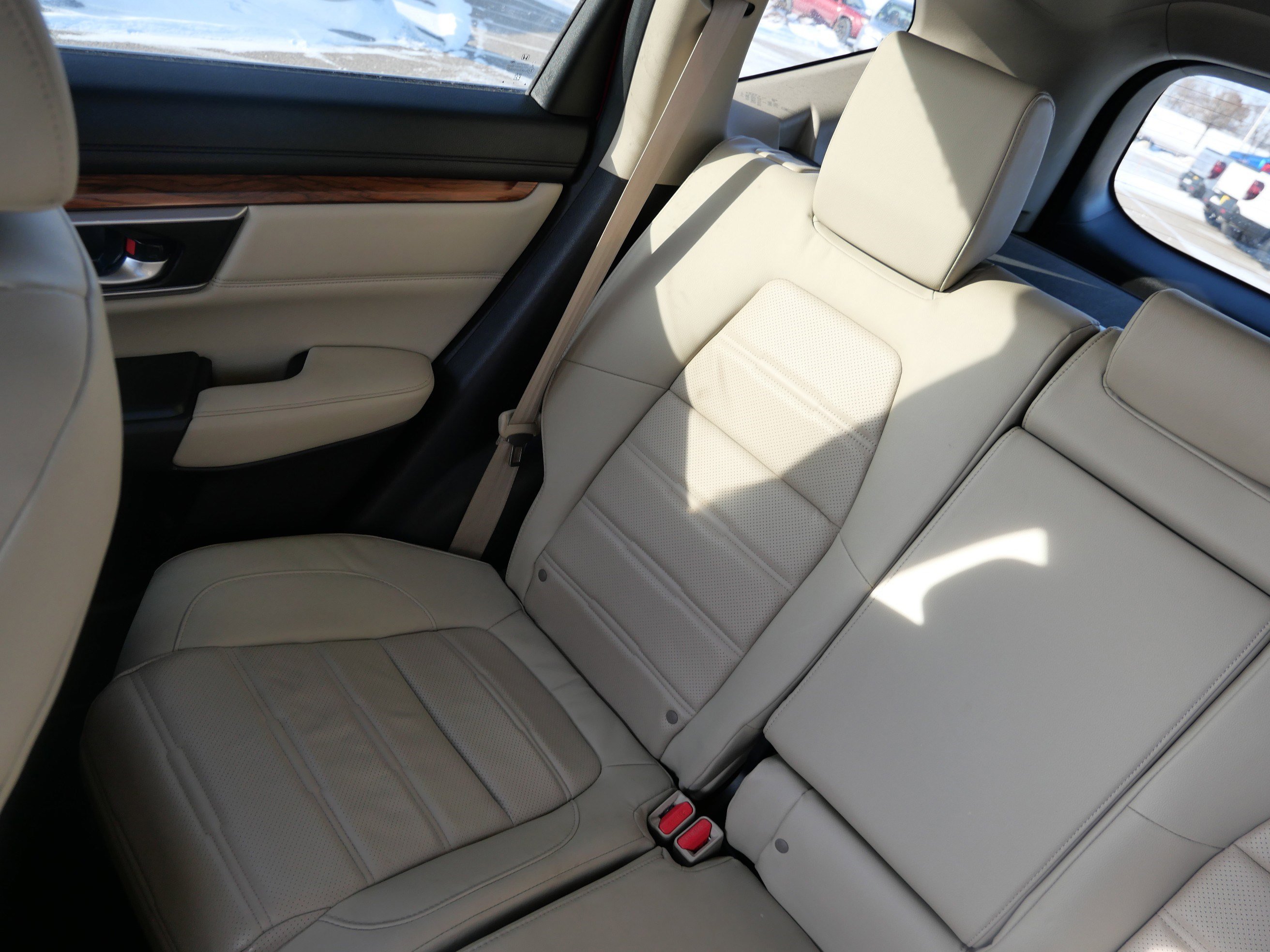 Used 2018 Honda CR-V Touring image 12