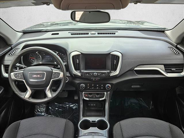 Used 2024 GMC Terrain SLE image 18