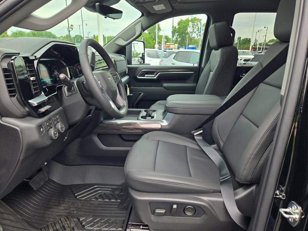 New 2026 Chevrolet Silverado 2500 LTZ w/ Trail Boss Package AWD/4WD image 21