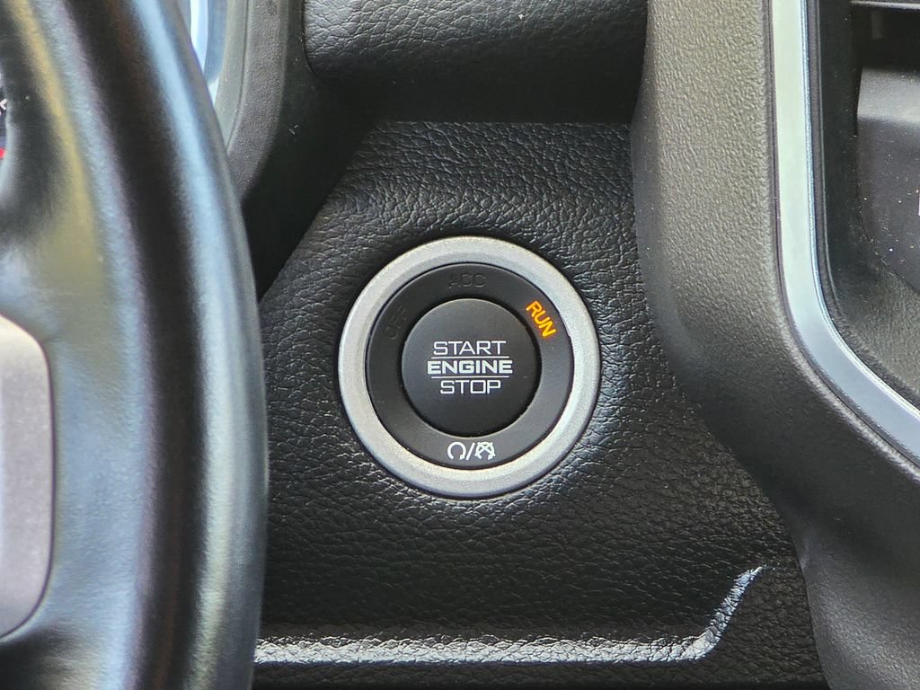 Used 2022 RAM 1500 Big Horn AWD/4WD image 34