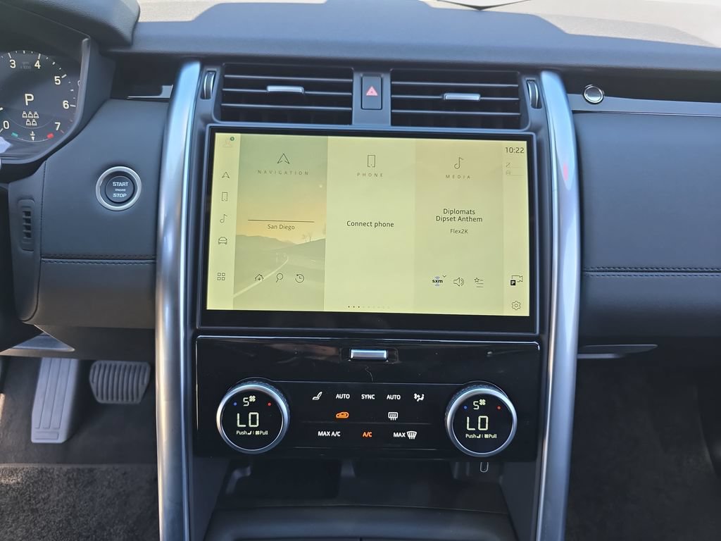 New 2026 Land Rover Discovery S AWD/4WD image 22