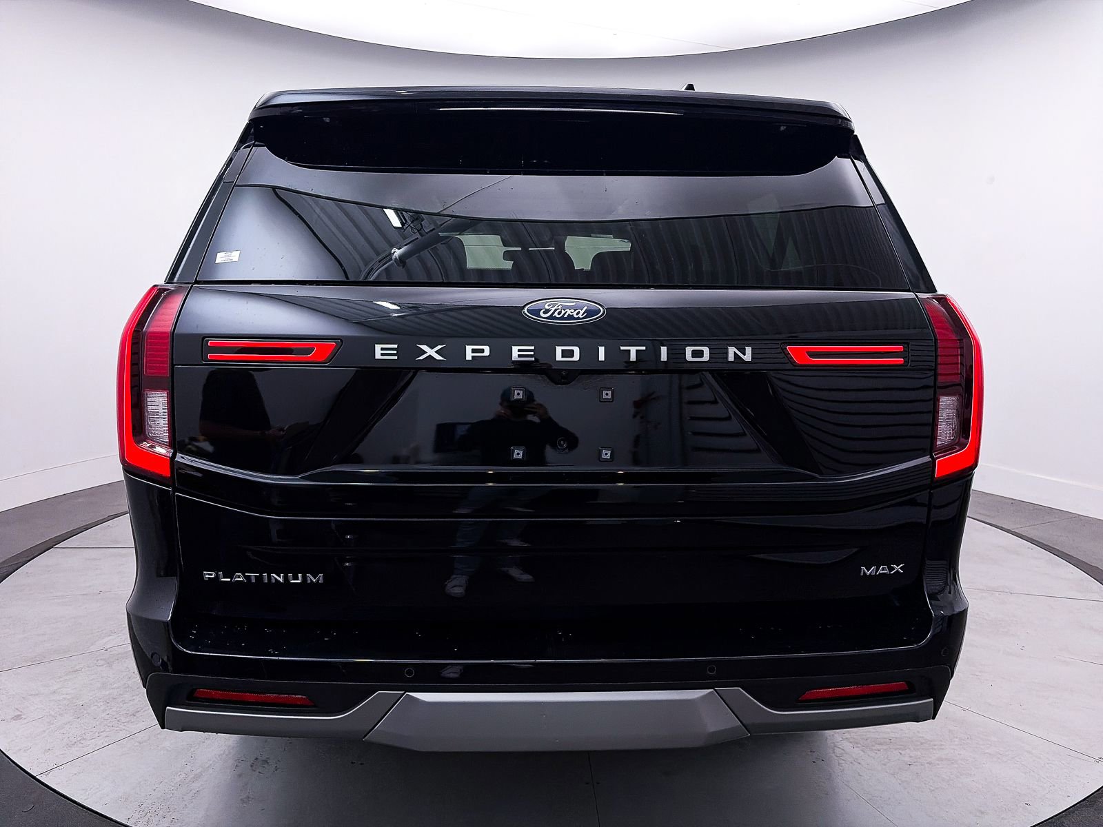 Used 2025 Ford Expedition Max Platinum image 29