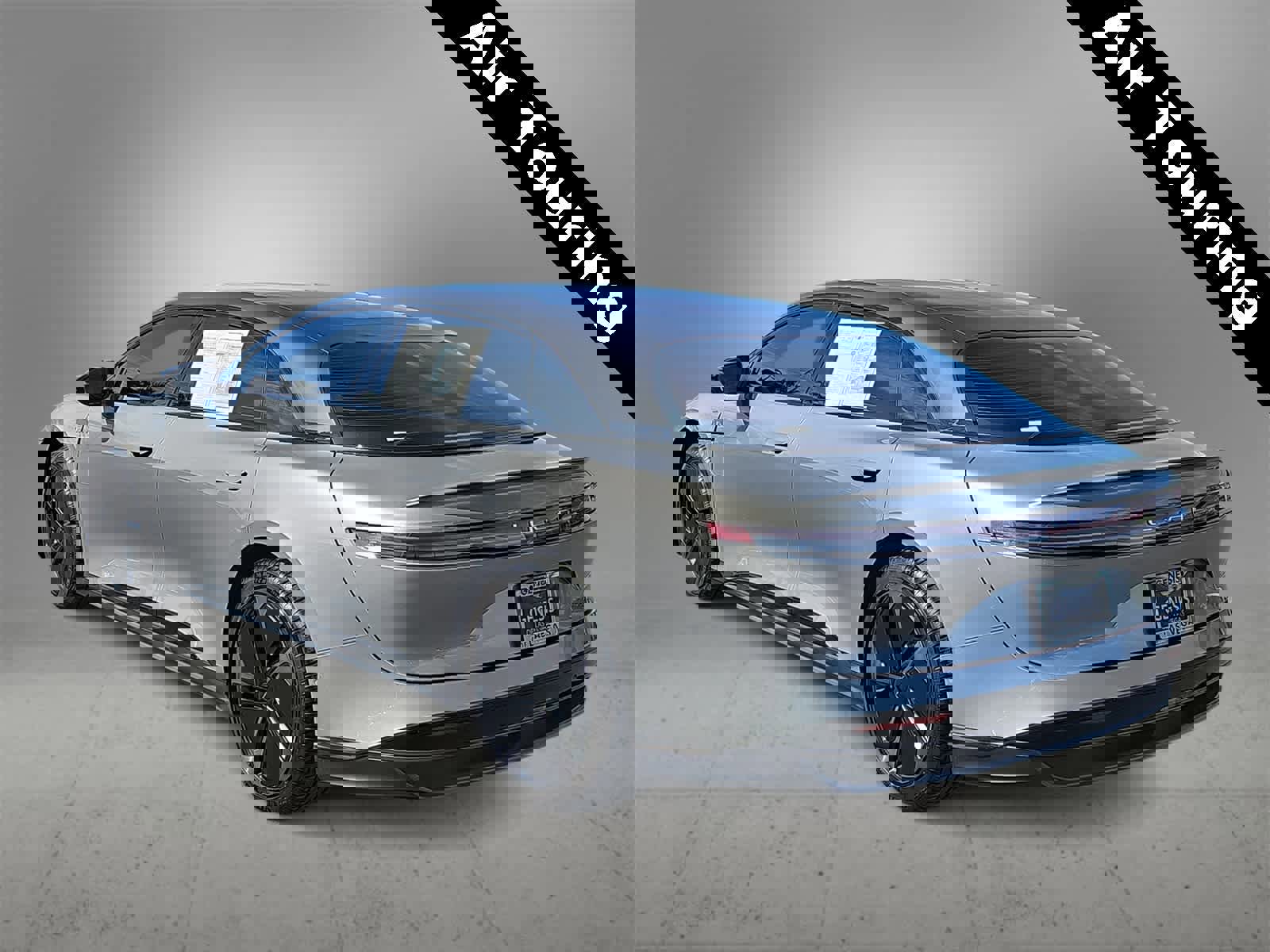 Used 2024 Lucid Air Touring image 6