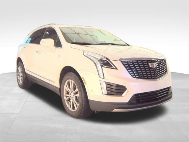 Used 2023 Cadillac XT5 Premium Luxury w/ Technology Package AWD/4WD image 7