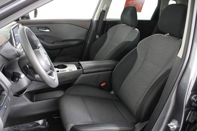 Certified 2022 Nissan Rogue SV FWD image 20