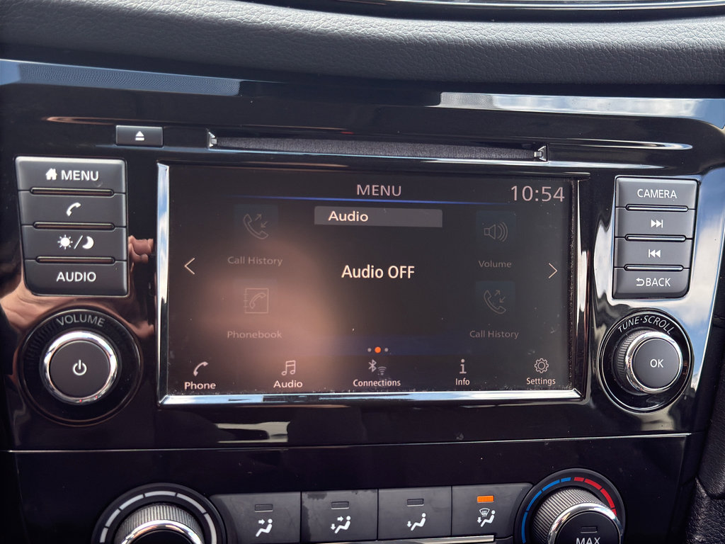 Used 2019 Nissan Rogue S w/ Special Edition Package image 18