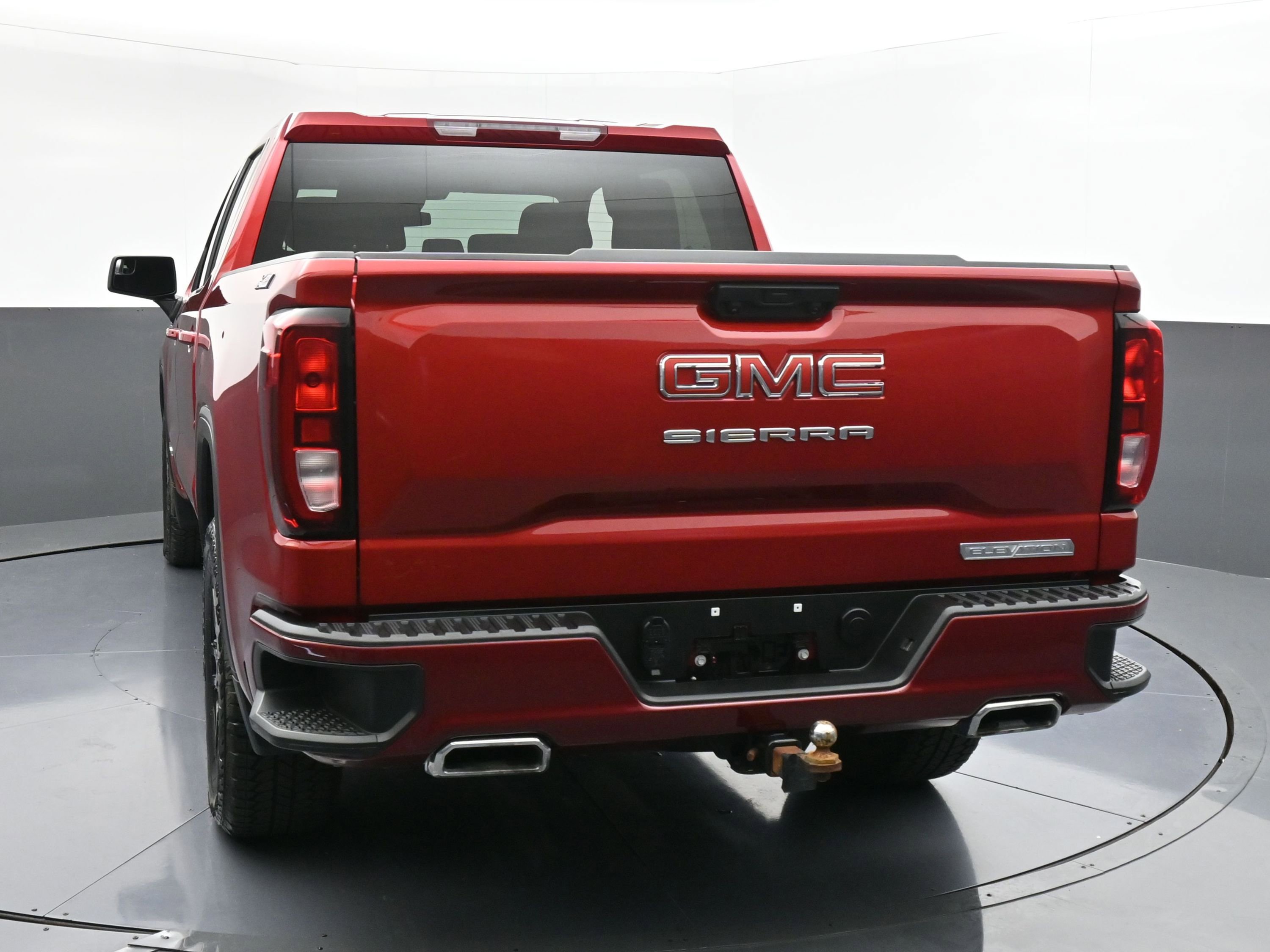 Used 2023 GMC Sierra 1500 Elevation w/ X31 Off-Road Package image 7